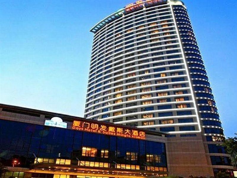 Days Hotel And Suites Mingfa Xiamen Exteriör bild