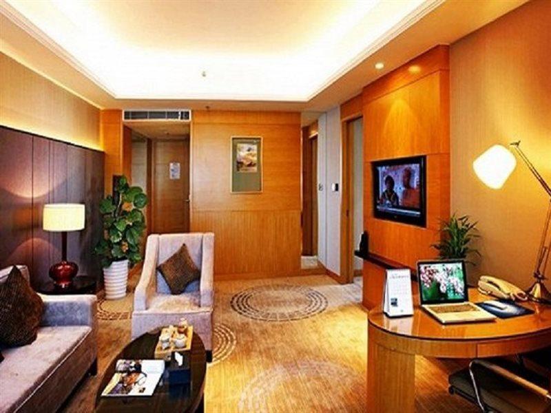Days Hotel And Suites Mingfa Xiamen Exteriör bild